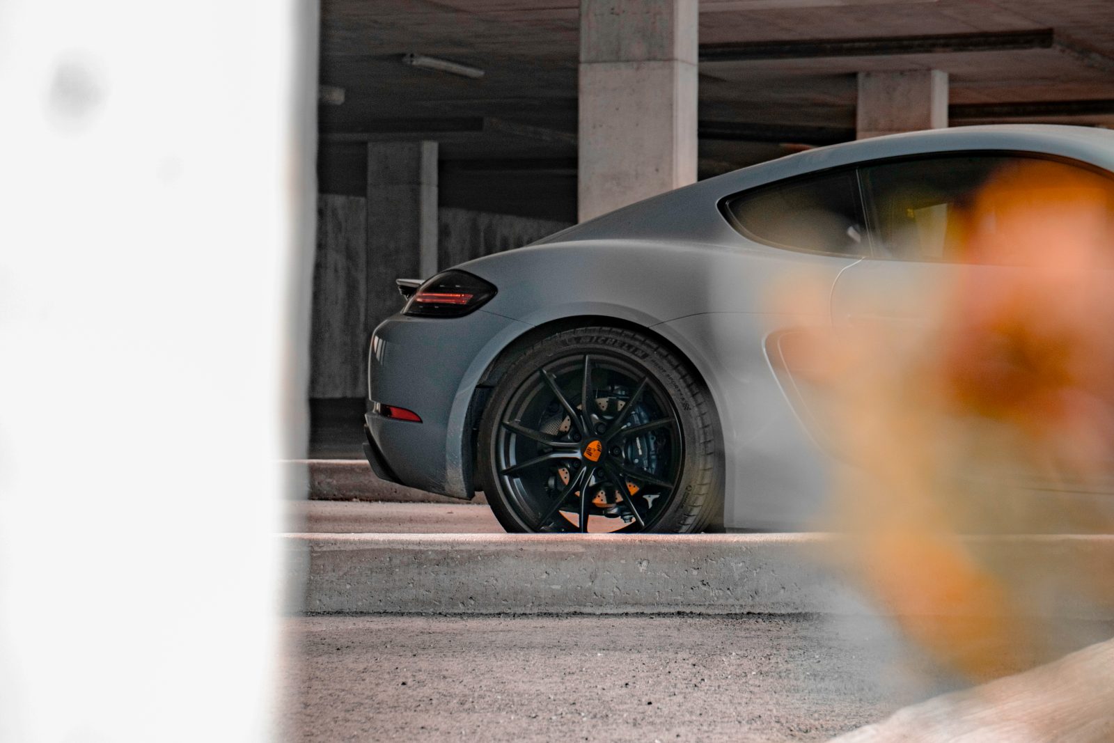 Porsche  Cayman T