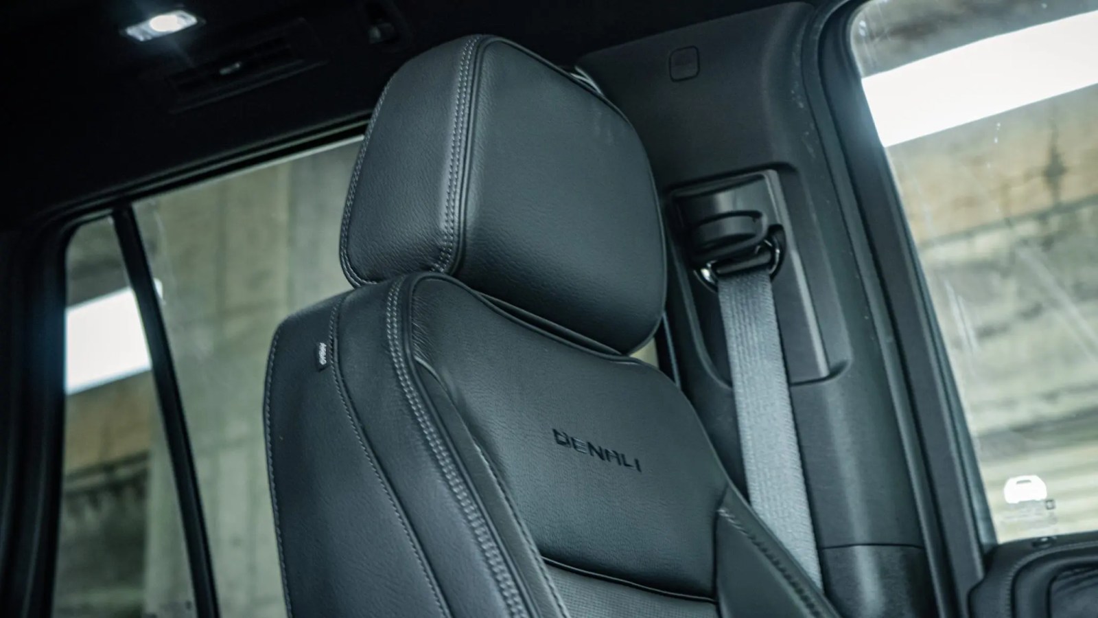 GMC Yukon Denali