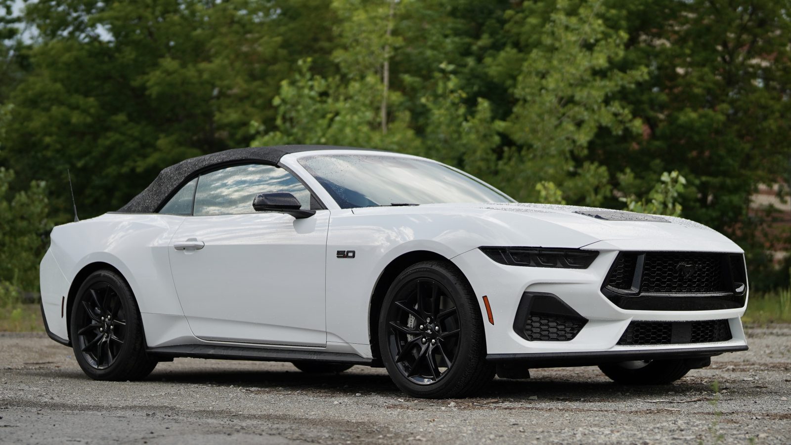 FORD Mustang GT
