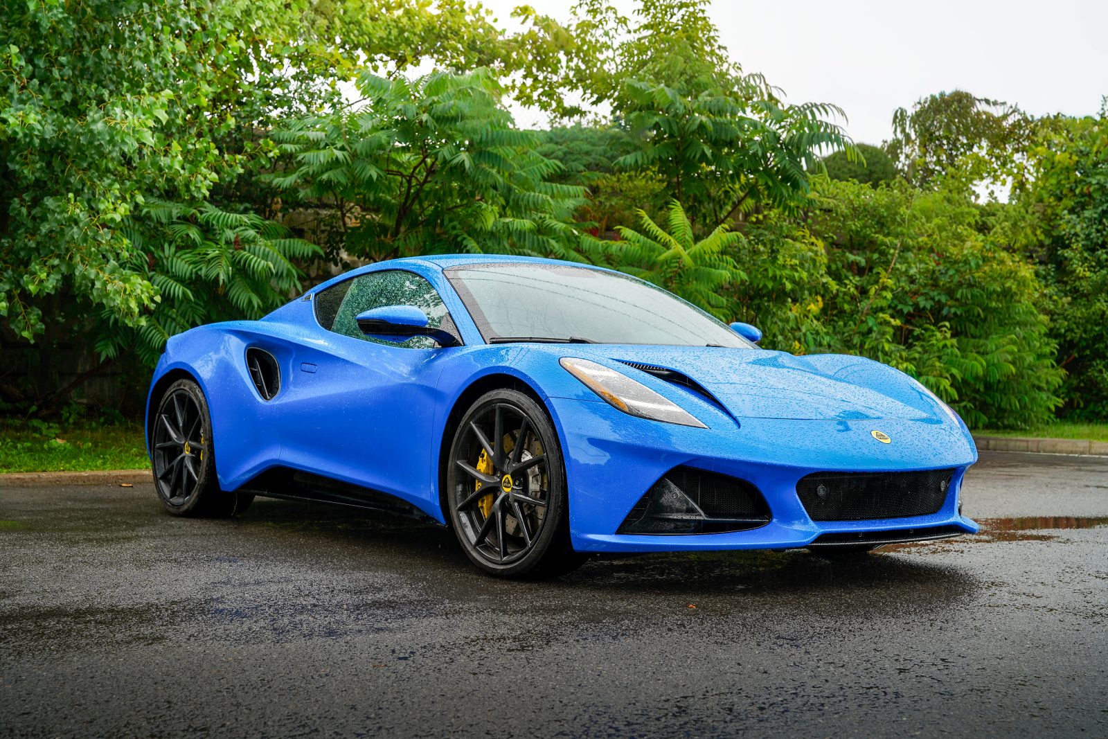 Lotus Emira