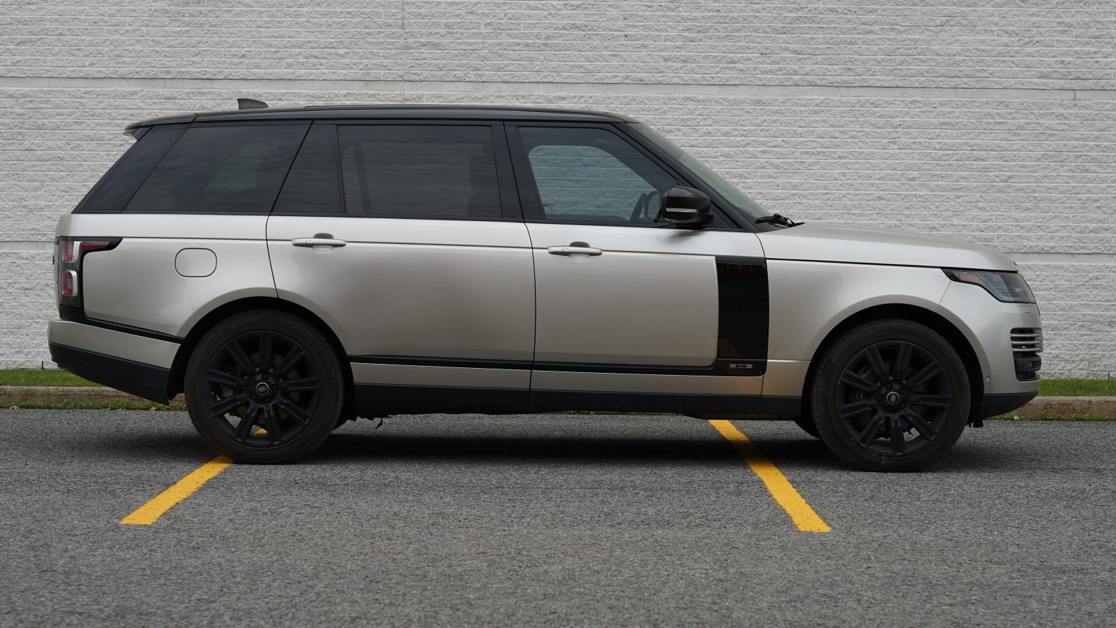 RANGE ROVER Autobiography